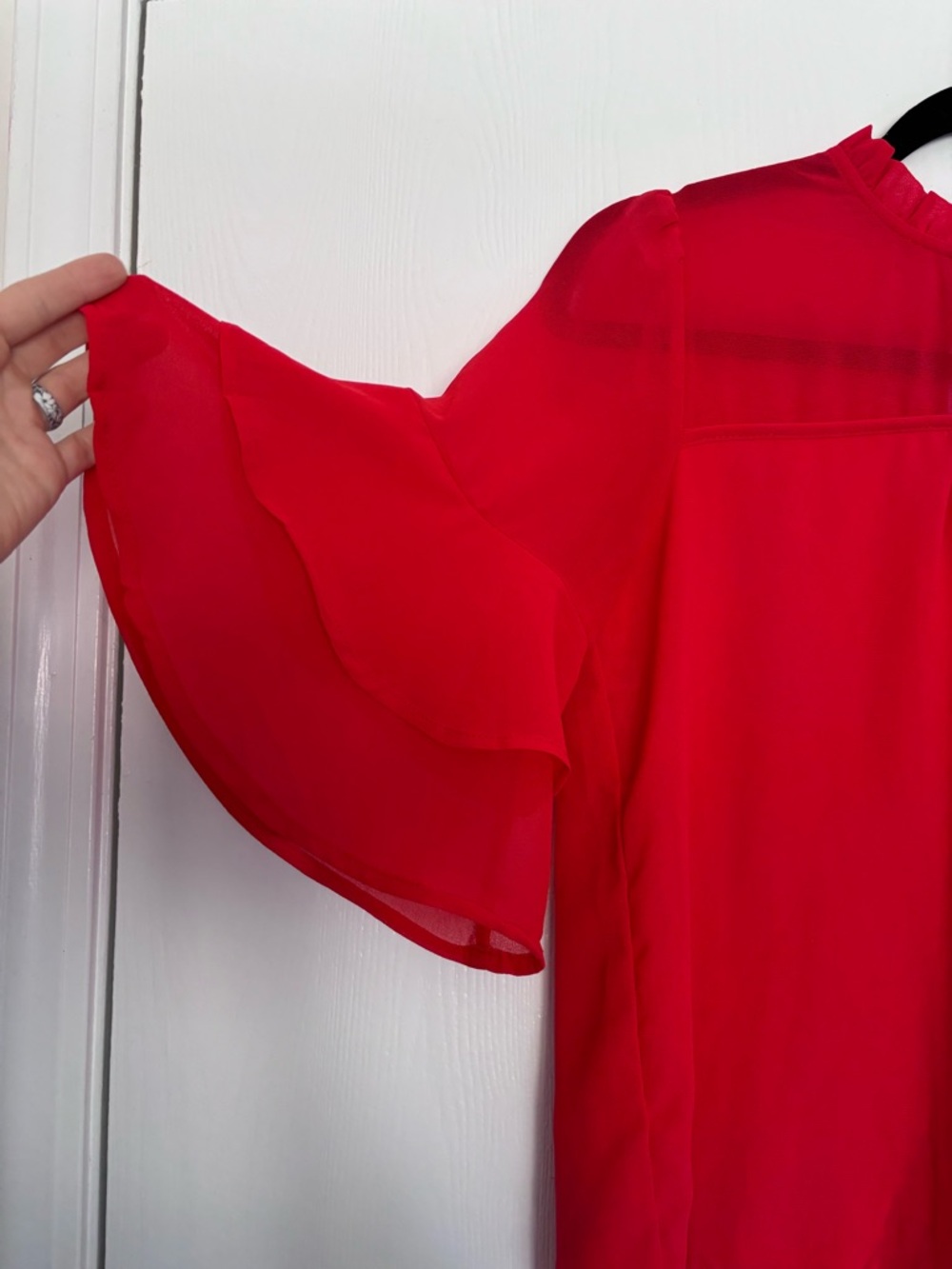 red blouse - Picture 2 of 5
